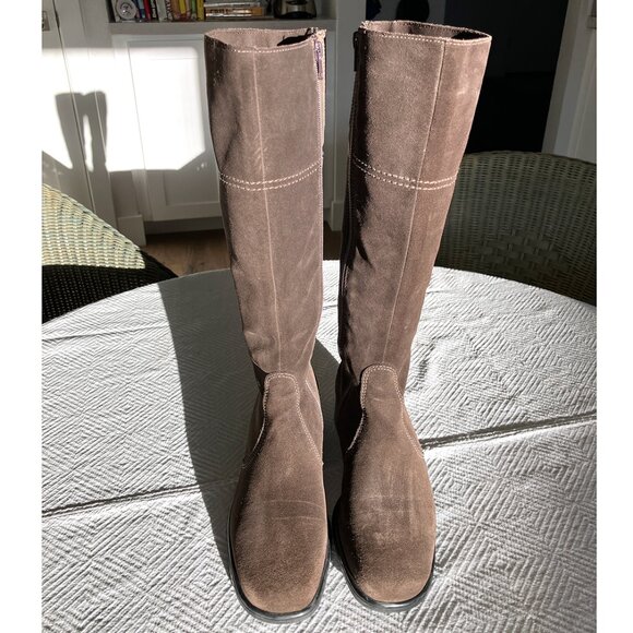 La Canadienne Passion Women’s Boot size 7 ½ (medium brown) - Picture 1 of 7